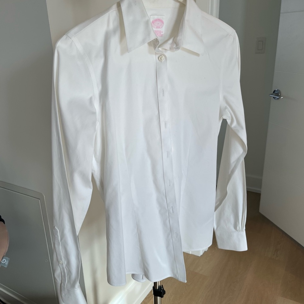 Brooks Brothers no iron cotton Button-Up Dress Shirt